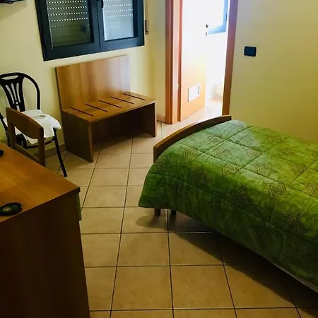 فندق La Sonrisa Srl Poviglio Poviglio (Reggio Emilia)