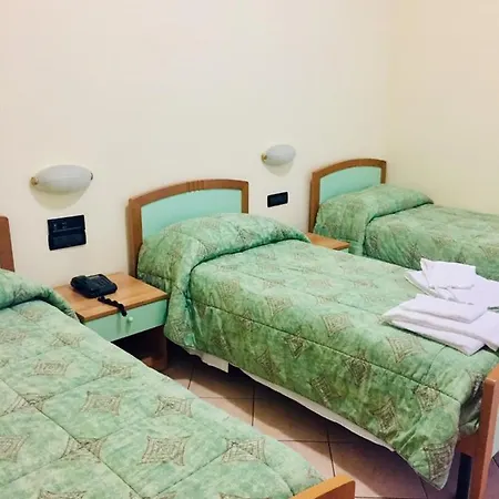 La Sonrisa Srl Poviglio Hotel 3*